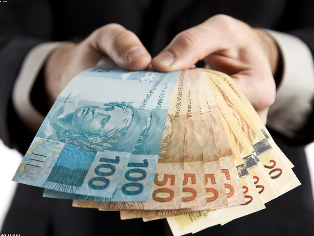 ប្រាក់កាសខ្ពស់: ការវិភាគនិងអត្ថប្រយោជន៍